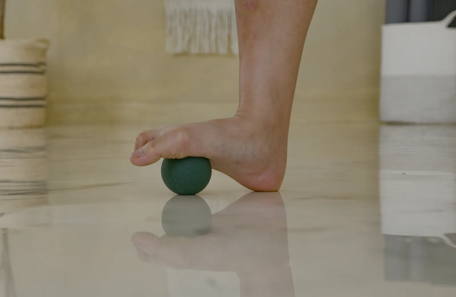 A KINECT™ ball under the arch of a foot